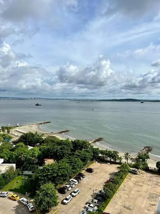 Beautiful Apartment In Front Of The Sea Cartagena